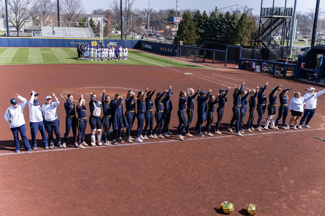 Notre Dame Fighting Irish - Official Athletics Website