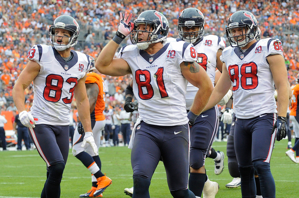 Former Irish Players in the NFL - 2012 (AP)
