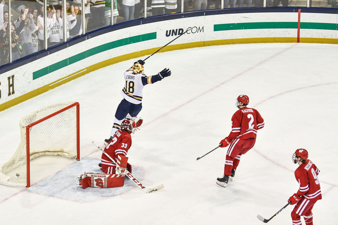 Notre Dame Fighting Irish - Official Athletics Website