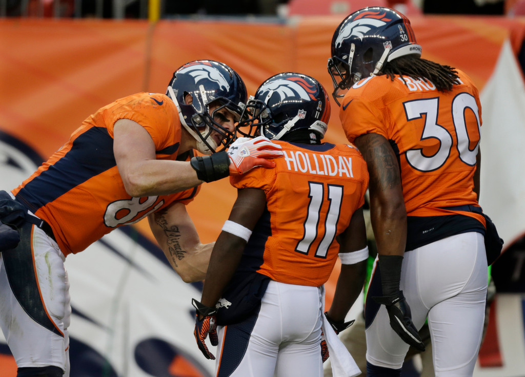 Former Irish Players in the NFL - 2012 (AP)