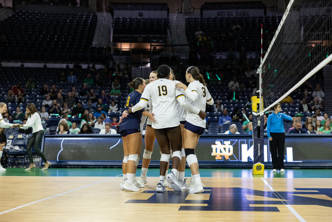 Notre Dame Fighting Irish - Official Athletics Website