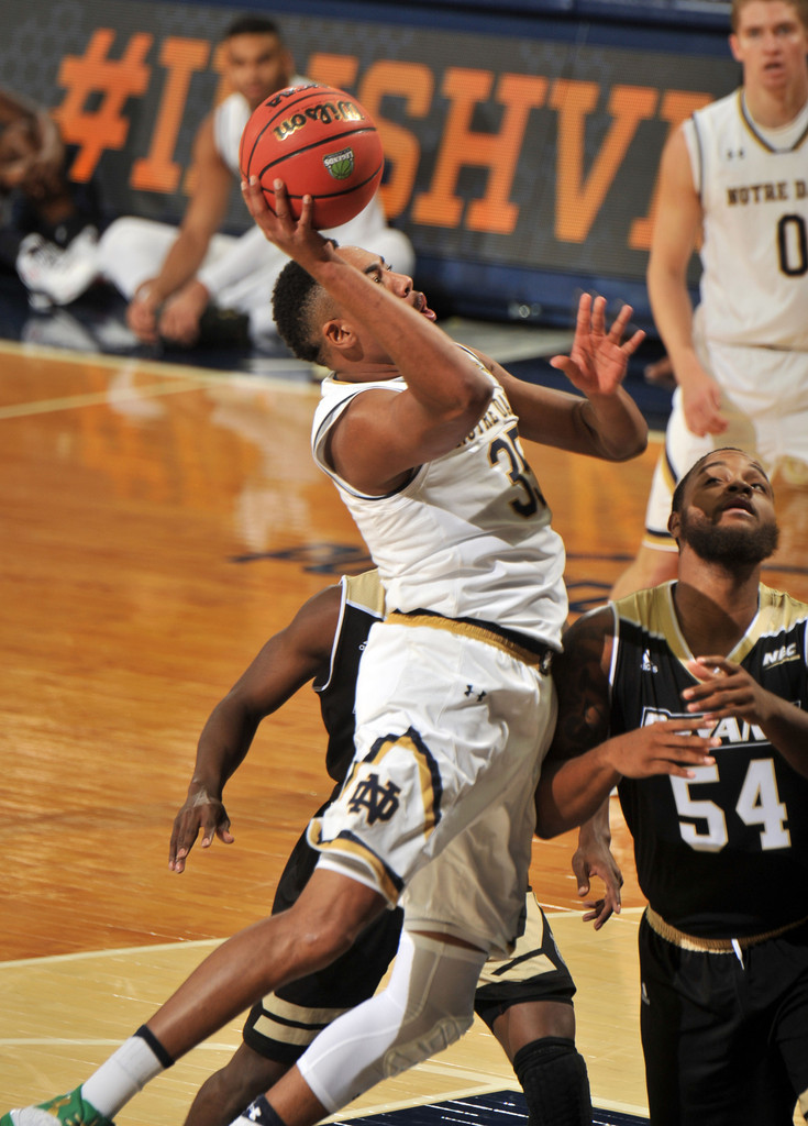 Notre Dame 89, Bryant 64