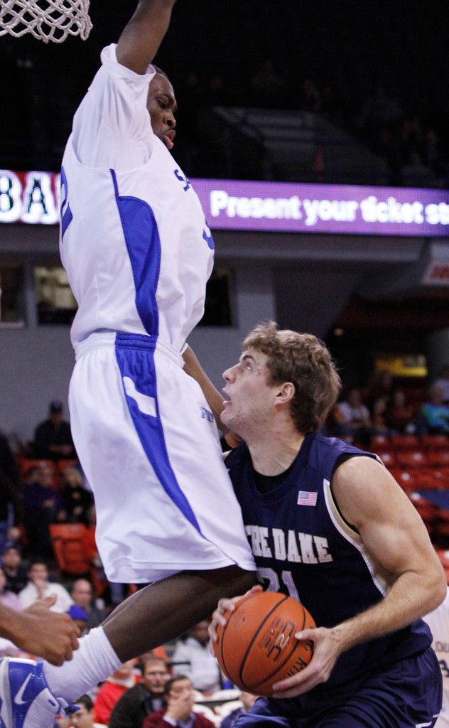 No. 23 Irish Take Care of Billikens, 64-52 (AP)