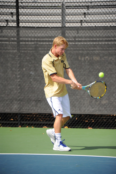 Freshman Josh Hagar picked up his first Irish victory at No. 3 singles.
