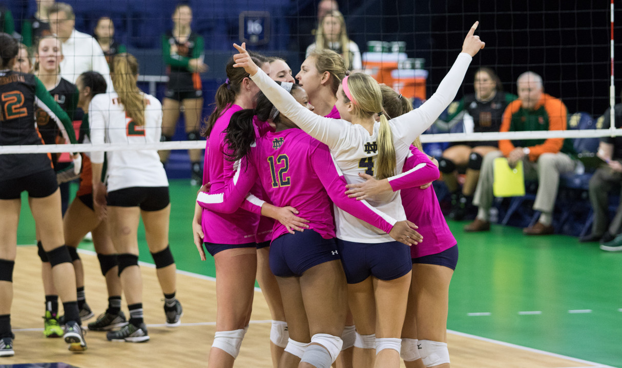 Notre Dame Fighting Irish - Official Athletics Website