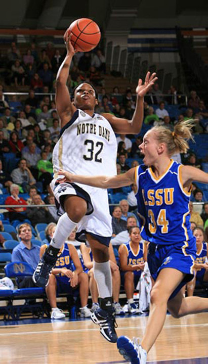 Senior guard Breona Gray turned in her second-highest scoring night of the season with 15 points in an 87-73 loss at DePaul on Monday evening.