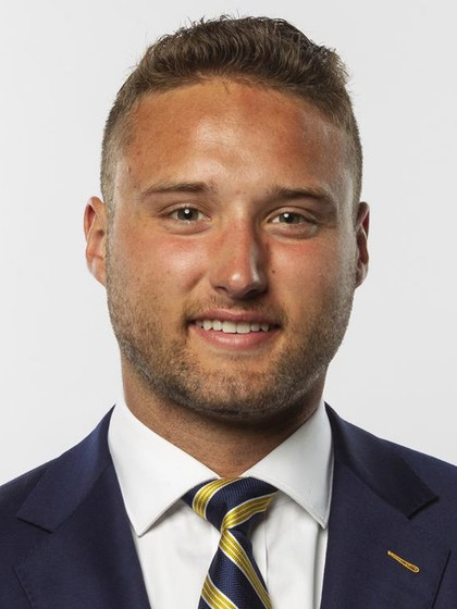 Nolan Henry - Football - Notre Dame Fighting Irish