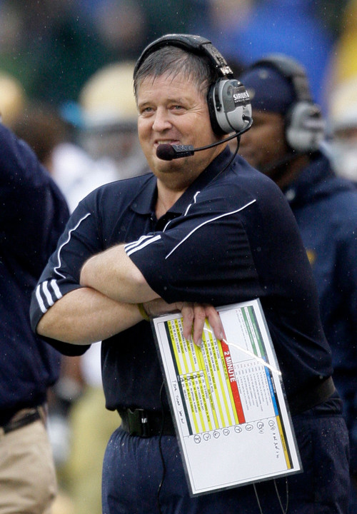 Fifth-year Notre Dame head coach Charlie Weis met with members of the local and national media for his season-opening press conference on Friday, kicking off the 2009 preseason with a 45-minute Q&amp;A media session at the Guglielmino Athletics Complex.