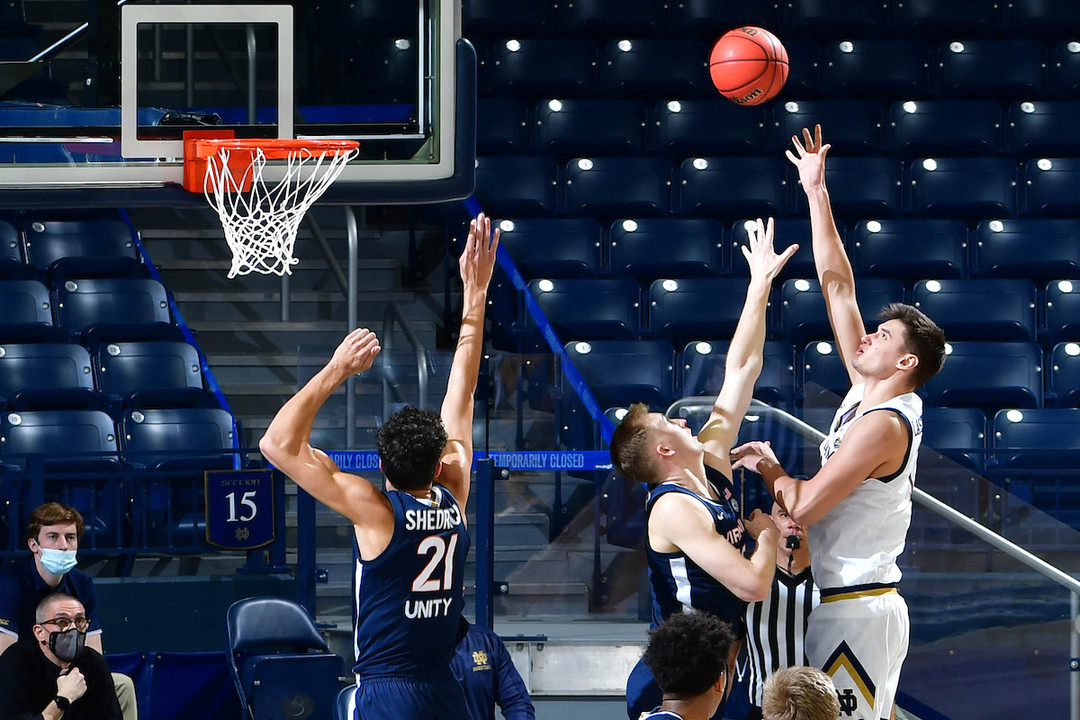 Notre Dame Fighting Irish - Official Athletics Website