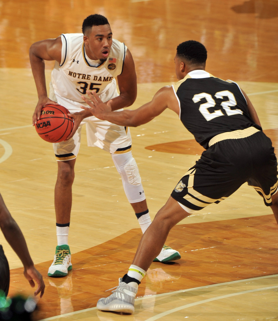 Notre Dame 89, Bryant 64