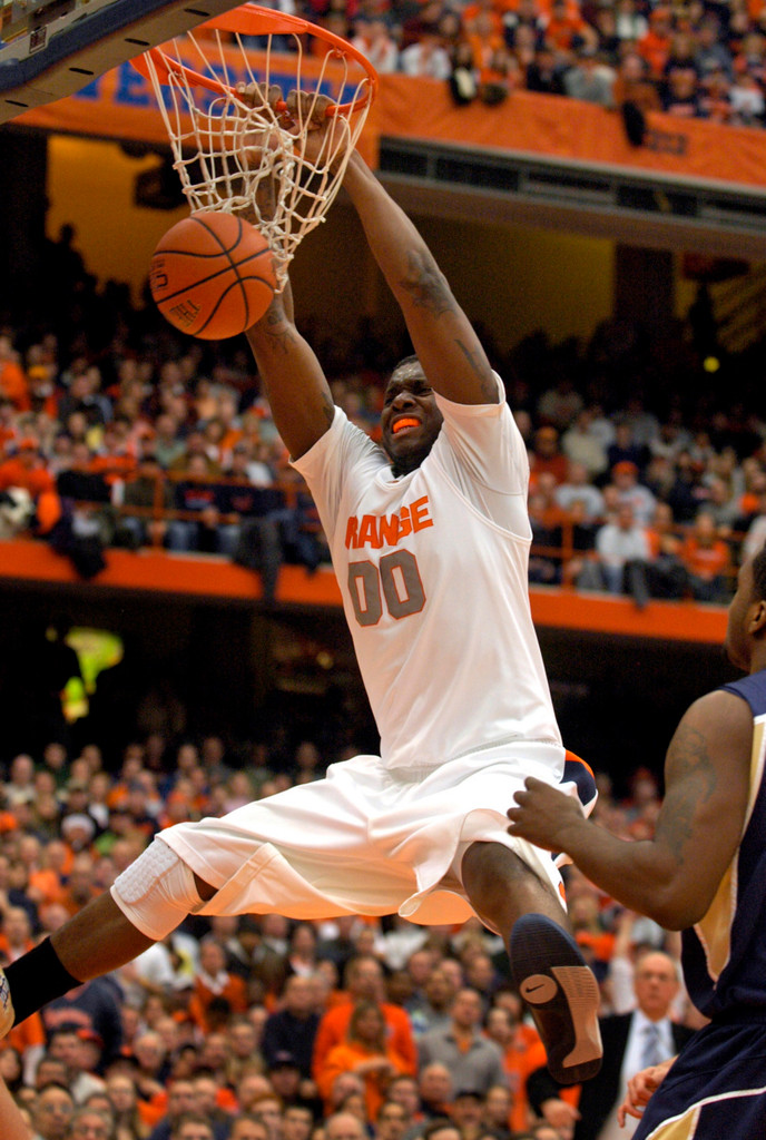 Irish Fall To Syracuse (AP)