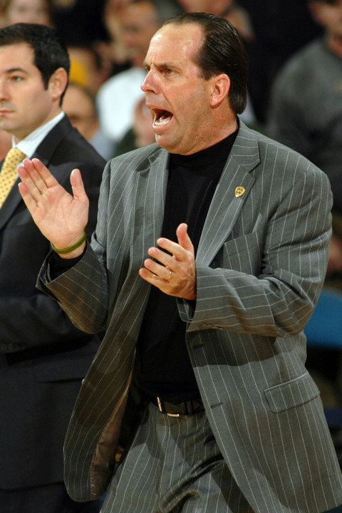 Notre Dame vs Connecticut