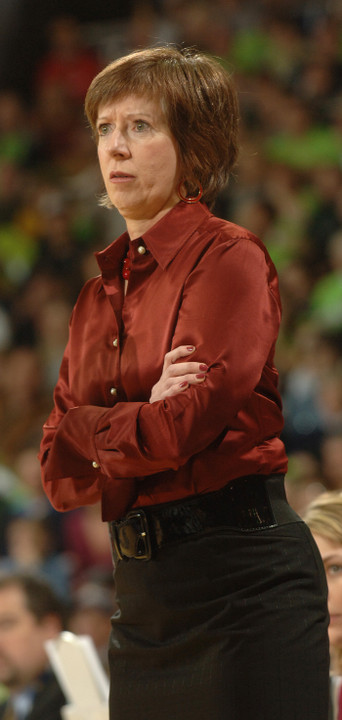 Irish Stumble to Top-Ranked Connecticut, 81-64