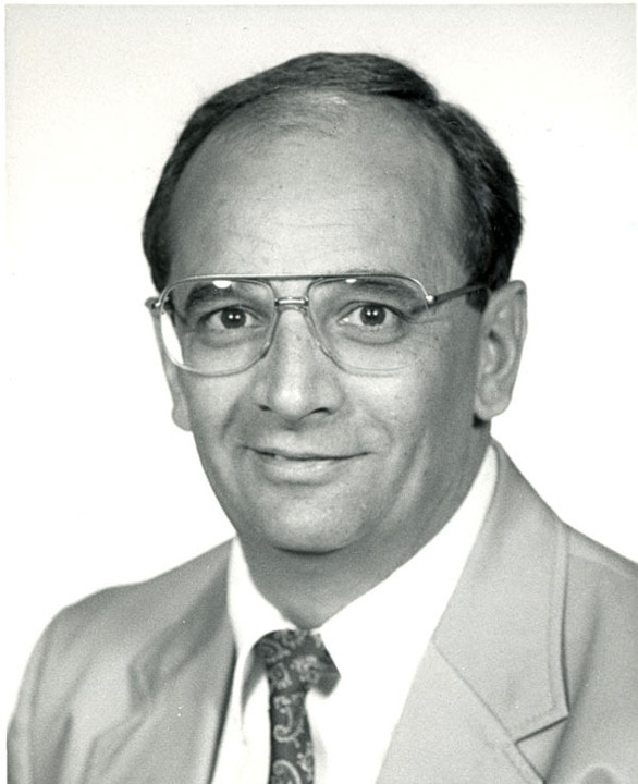 Rich O'Leary, a 37-year veteran of the Notre Dame athletics department, including 18 seasons as the school's men's lacrosse coach at both the club and varsity levels, passed away Wednesday at his South Bend home at the age of 62.