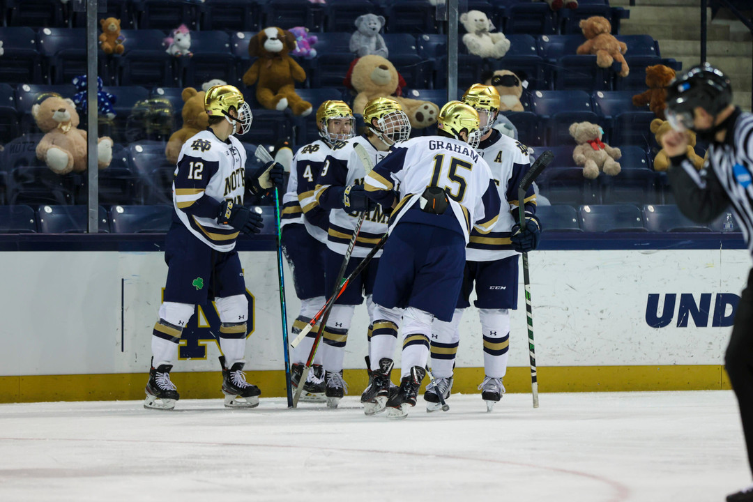 Notre Dame Fighting Irish - Official Athletics Website