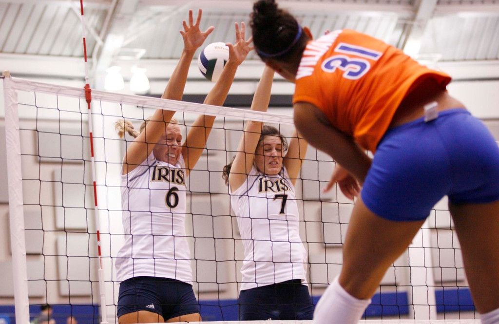 Volleyball vs. Minnesota & Florida, August 2007