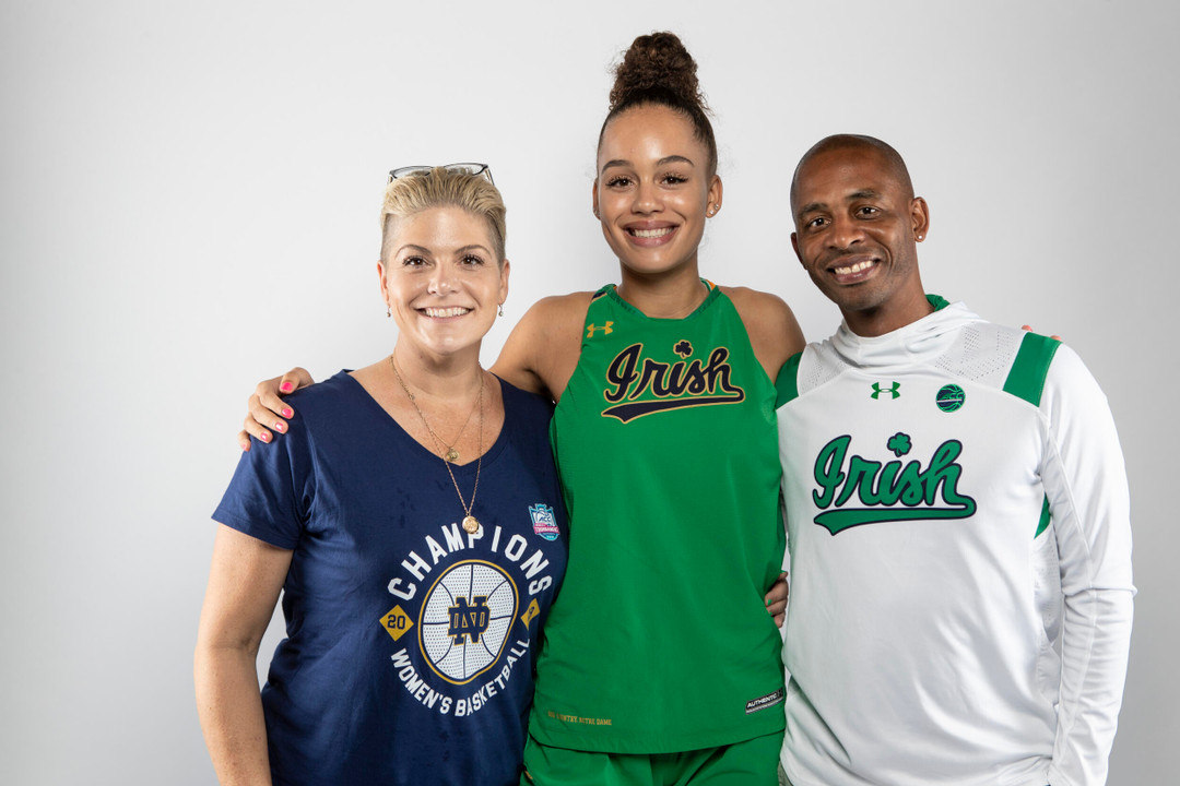 Notre Dame Fighting Irish - Official Athletics Website